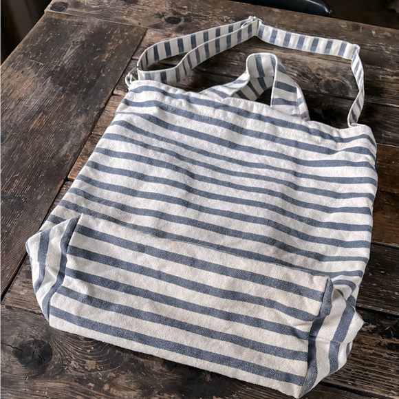 BAGGU Striped Canvas Duck Tote - Picture 2 of 8
